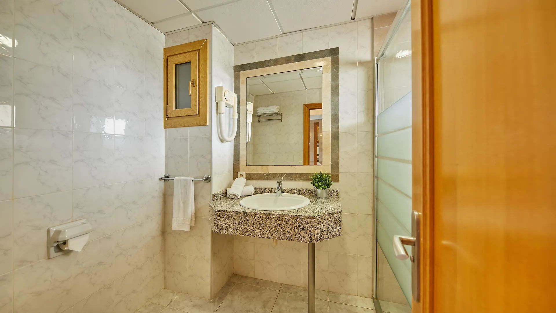 Apartamentos Ben-Hur Playa de Palma  2*, Playa de Palma (Mallorca) Spanje